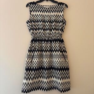 Speed Control NY Chevron Fit & Flare Dress Black White Zip Pockets M NWT